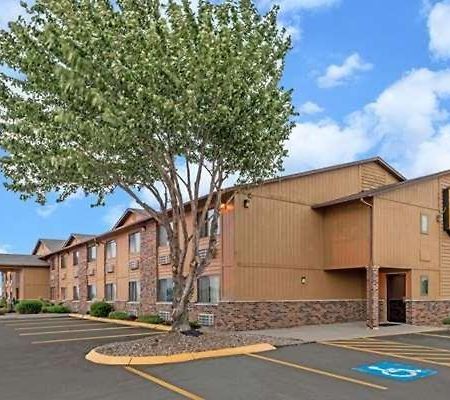 Super 8 Hotel Smithville Екстериор снимка