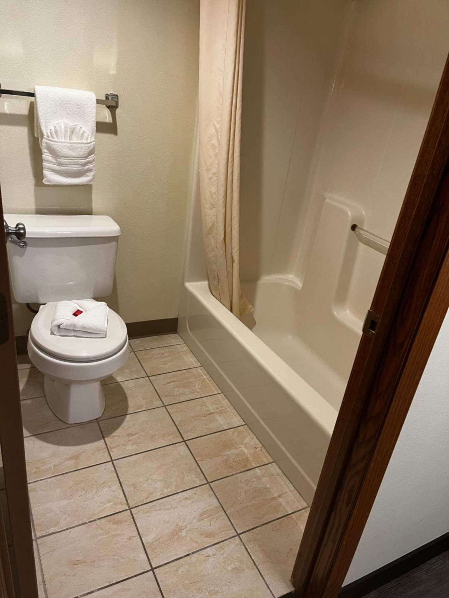 Super 8 Hotel Smithville Екстериор снимка