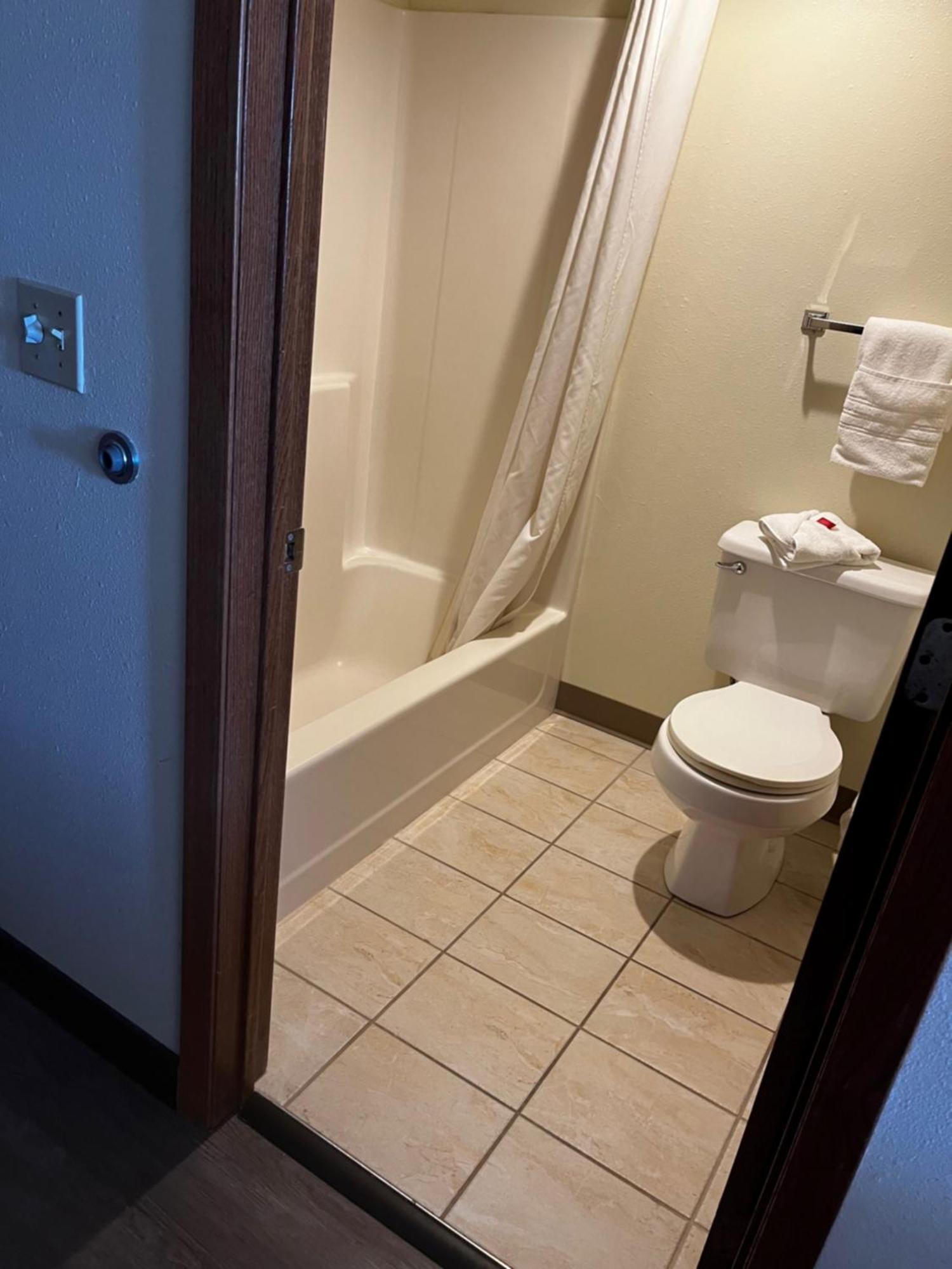 Super 8 Hotel Smithville Екстериор снимка