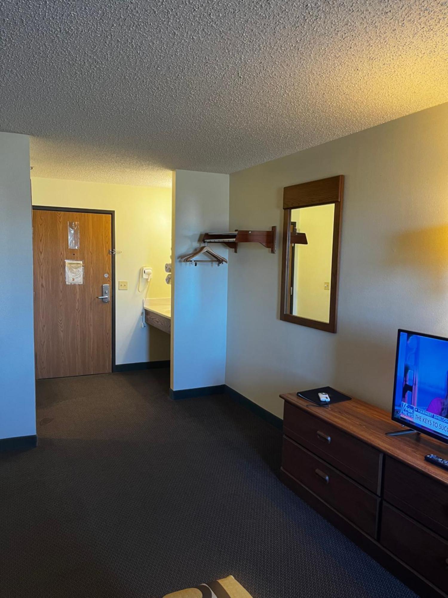 Super 8 Hotel Smithville Екстериор снимка